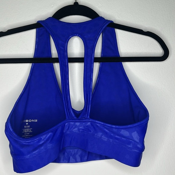 Carbon38 Action Bra 2.0 in Blue Leopard Takara Shine Size Medium - Picture 3 of 4